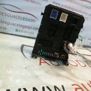 CAJA RELES / FUSIBLES PEUGEOT 307 BERLINA (S2)