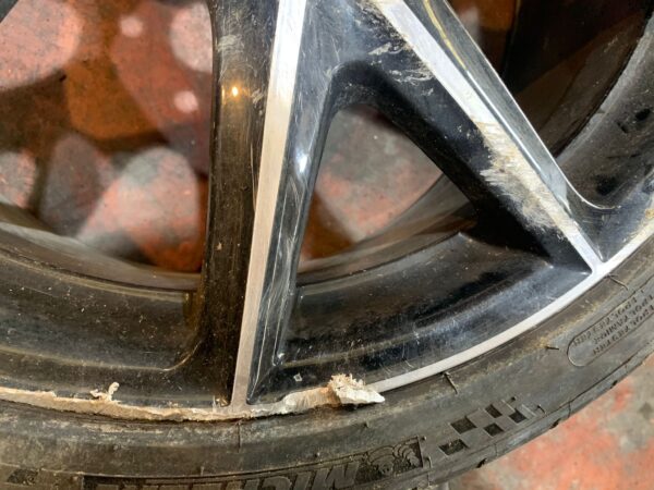 JUEGO LLANTAS SEAT LEON (5F1)