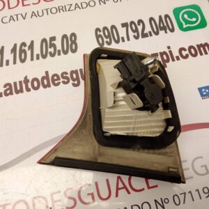PILOTO TRASERO IZQUIERDO INTERIOR AUDI A4 BERLINA (8E)