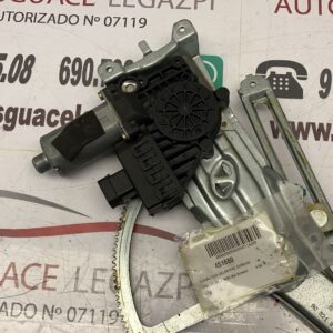 ELEVALUNAS DELANTERO DERECHO OPEL ASTRA G BERLINA
