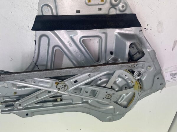 ELEVALUNAS DELANTERO DERECHO KIA CARNIVAL