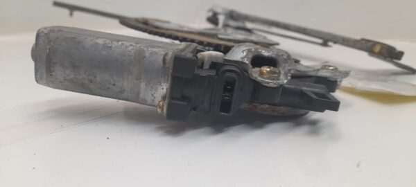ELEVALUNAS TRASERO DERECHO SUBARU FORESTER (S11/SG)