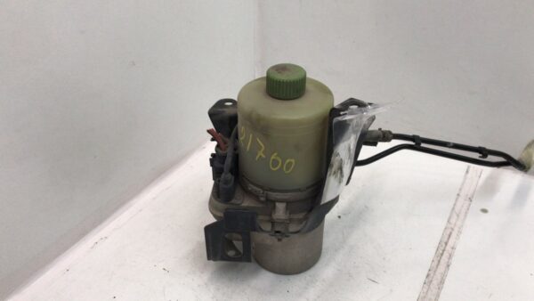 BOMBA DIRECCION VOLKSWAGEN POLO IV (9N1)