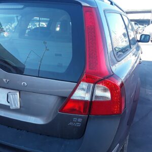 PILOTO TRASERO DERECHO VOLVO XC70