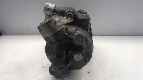 COMPRESOR AIRE ACONDICIONADO VOLKSWAGEN POLO IV (9N3)