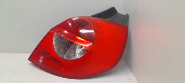PILOTO TRASERO DERECHO RENAULT CLIO III