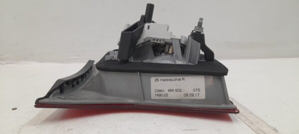 PILOTO TRASERO DERECHO INTERIOR AUDI A4 AVANT (8E)