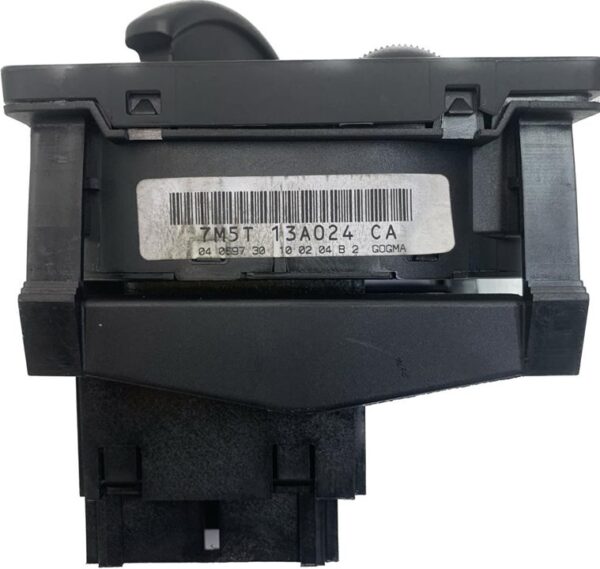 MANDO LUCES FORD FOCUS BERLINA (CB4)