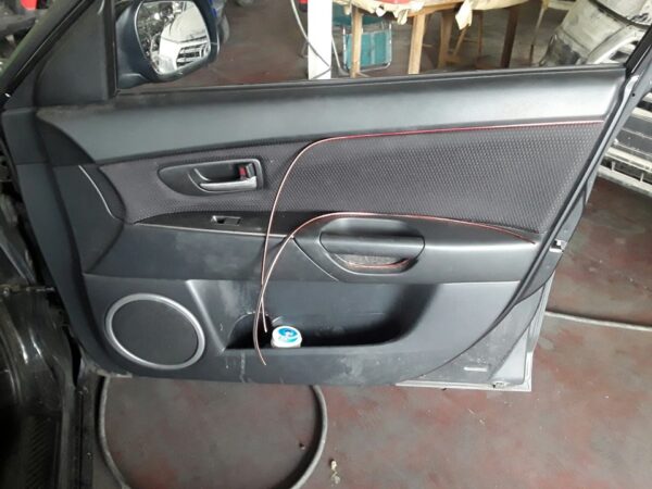 ELEVALUNAS DELANTERO DERECHO MAZDA 3 BERLINA (BK)