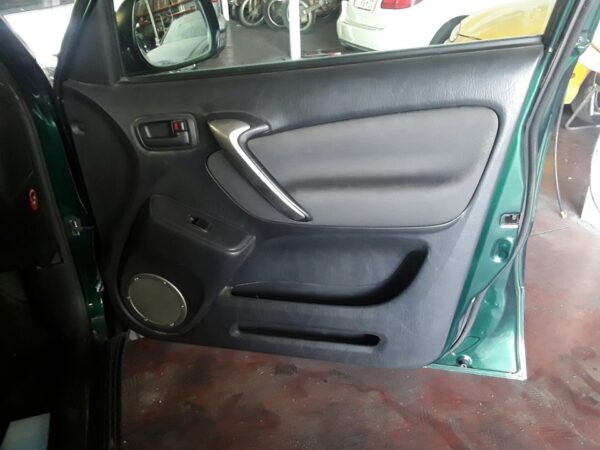 ELEVALUNAS TRASERO DERECHO TOYOTA RAV4 (A2)