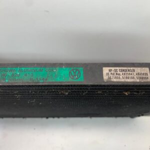 CONDENSADOR / RADIADOR  AIRE ACONDICIONADO VOLKSWAGEN GOLF III (1H1)(11.1991)