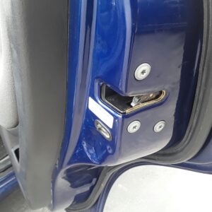 CERRADURA PUERTA TRASERA DERECHA TOYOTA RAV4 (A2)