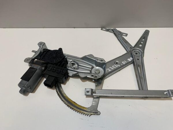 ELEVALUNAS DELANTERO DERECHO OPEL ZAFIRA B