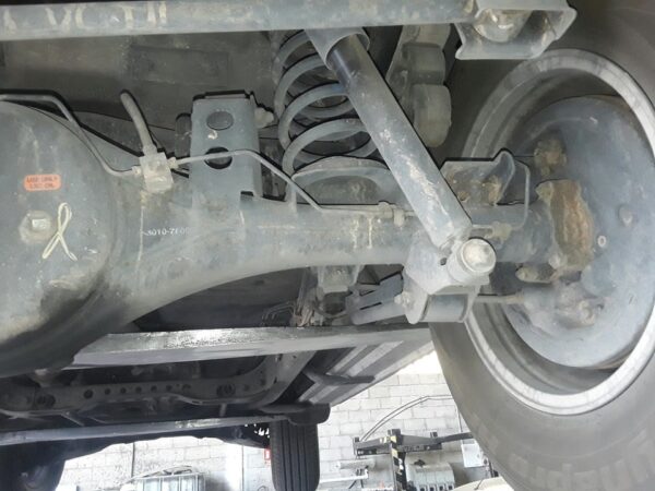 TRANSMISION TRASERA DERECHA NISSAN TERRANO II (R20)