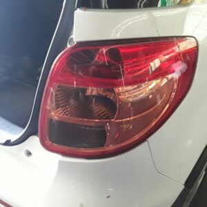 PILOTO TRASERO DERECHO FIAT SEDICI (189)