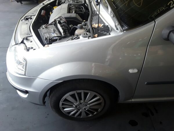ALETA DELANTERA IZQUIERDA DACIA LOGAN 1