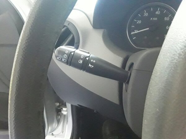 MANDO LUCES DACIA LOGAN 1