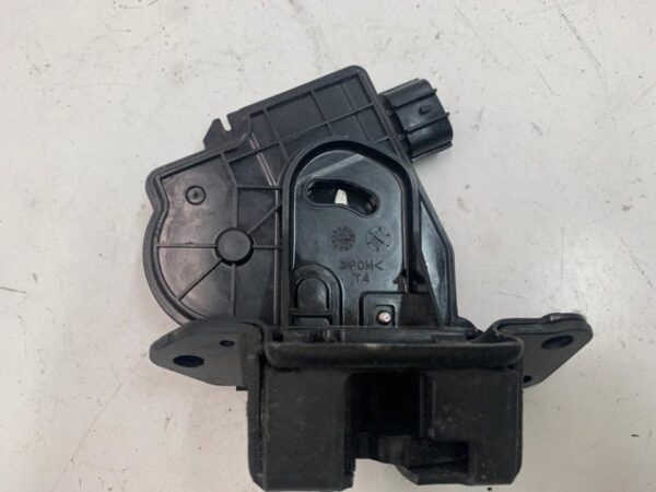 CERRADURA MALETERO / PORTON TOYOTA VERSO (AUR2/ZGR2)