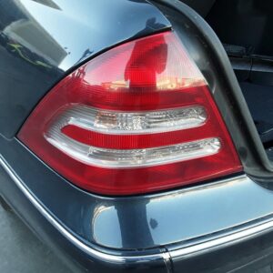 PILOTO TRASERO IZQUIERDO MERCEDES-BENZ CLASE C (BM 203) BERLINA