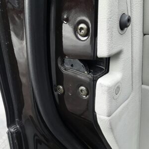 CERRADURA PUERTA DELANTERA IZQUIERDA KIA OPIRUS (GH)