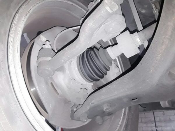 MANGUETA DELANTERA IZQUIERDA TOYOTA VERSO (AUR2/ZGR2)