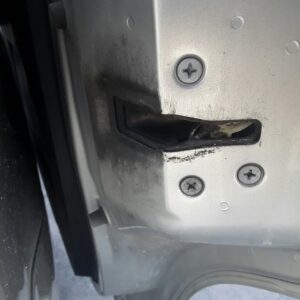CERRADURA PUERTA TRASERA DERECHA MAZDA 5 BERLINA (CR)