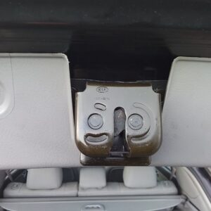 CERRADURA MALETERO / PORTON KIA SORENTO (BL)
