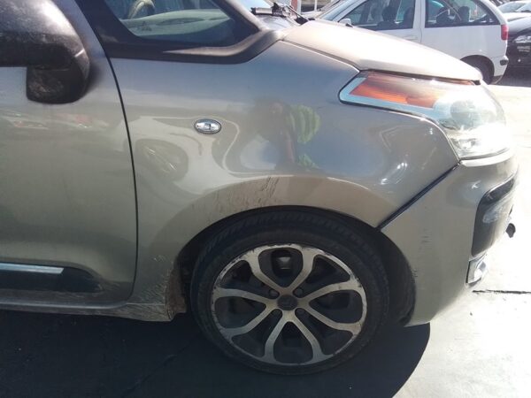 ALETA DELANTERA DERECHA CITROEN C3 PICASSO