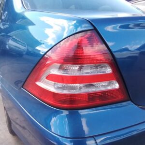 PILOTO TRASERO IZQUIERDO MERCEDES-BENZ CLASE C (BM 203) BERLINA