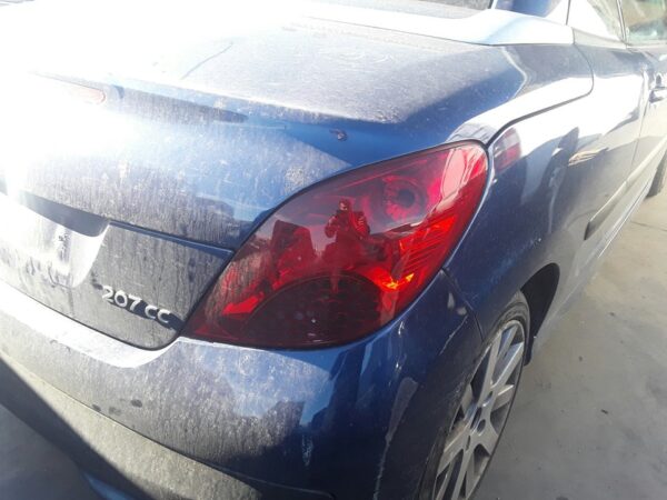PILOTO TRASERO DERECHO PEUGEOT 207 CC CABRIO-COUPÉ