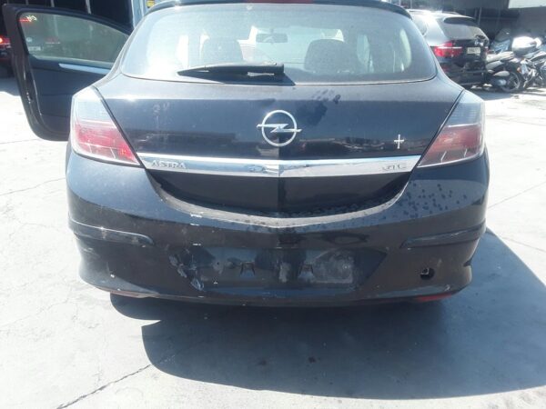 PARAGOLPES TRASERO OPEL ASTRA H GTC