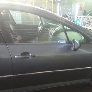 PUERTA DELANTERA DERECHA PEUGEOT 407