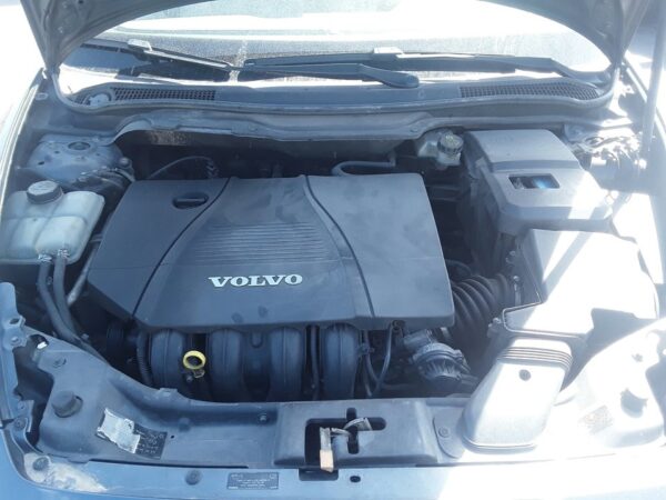 CONDENSADOR / RADIADOR  AIRE ACONDICIONADO VOLVO V50 FAMILIAR