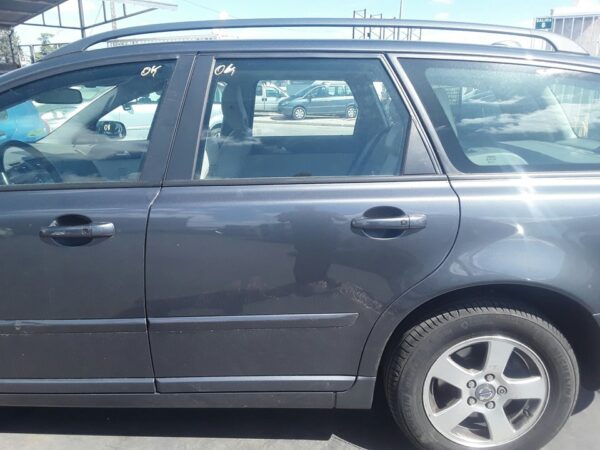 PUERTA TRASERA IZQUIERDA VOLVO V50 FAMILIAR
