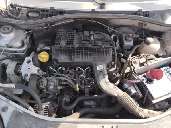 CAJA CAMBIOS DACIA SANDERO