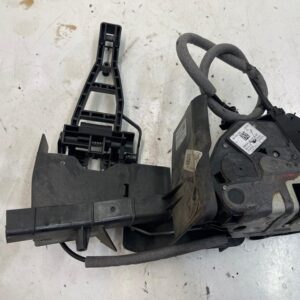 CERRADURA PUERTA DELANTERA IZQUIERDA FORD FOCUS BERLINA (CB8)