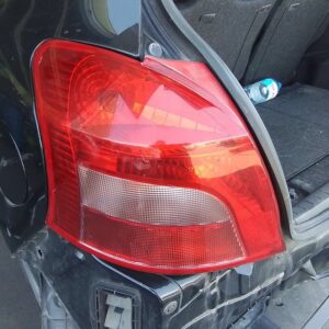 PILOTO TRASERO IZQUIERDO TOYOTA YARIS (KSP9/SCP9/NLP9)