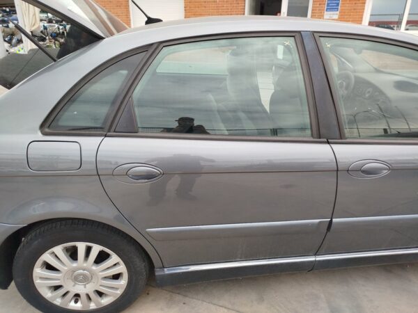 PUERTA TRASERA DERECHA CITROEN C5 BERLINA