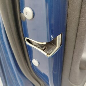 CERRADURA PUERTA DELANTERA IZQUIERDA BMW SERIE 3 BERLINA (E46)