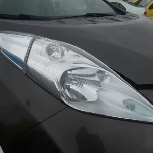 FARO DERECHO NISSAN LEAF (ZE0)