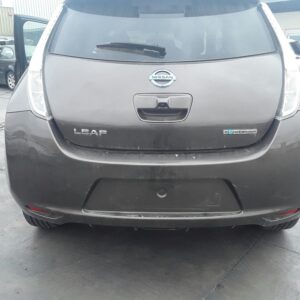 PARAGOLPES TRASERO NISSAN LEAF (ZE0)