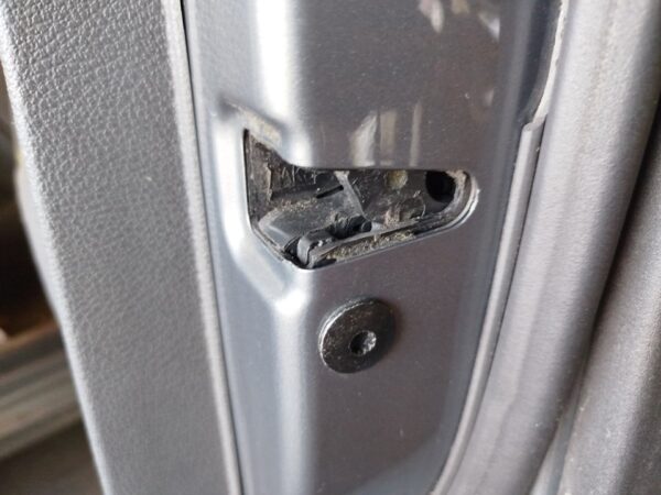 CERRADURA PUERTA DELANTERA DERECHA VOLKSWAGEN GOLF PLUS V (5M1)