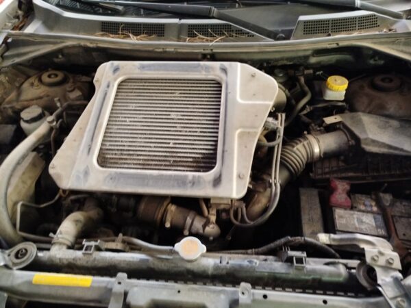 CONDENSADOR / RADIADOR  AIRE ACONDICIONADO NISSAN X-TRAIL (T30)