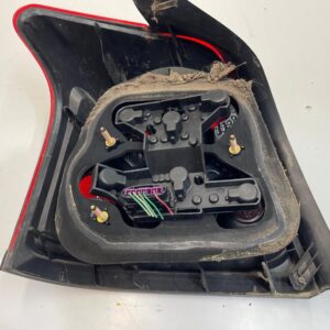 PILOTO TRASERO DERECHO TOYOTA AVENSIS BERLINA (T25)
