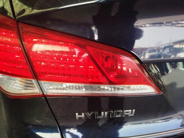 PILOTO TRASERO IZQUIERDO INTERIOR HYUNDAI I40 (VF)