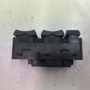 MANDO ELEVALUNAS DELANTERO IZQUIERDO CHEVROLET
