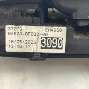 MANDO ELEVALUNAS DELANTERO IZQUIERDO TOYOTA COROLLA VERSO (R1)