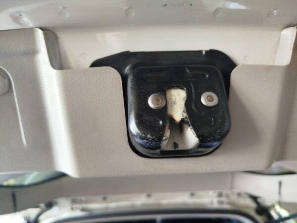 CERRADURA MALETERO / PORTON NISSAN LEAF (ZE0)