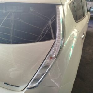 PILOTO TRASERO DERECHO NISSAN LEAF (ZE0)