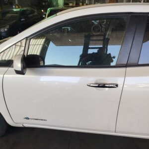 PUERTA DELANTERA IZQUIERDA NISSAN LEAF (ZE0)